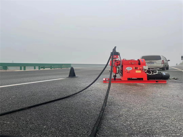 沙坡头马路路基路面开裂下沉注浆加固灌浆